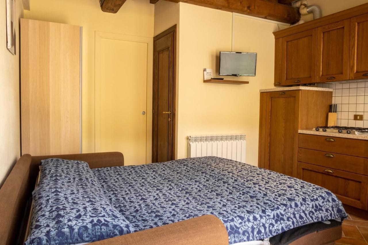 Tuscany Country Apartments Гамбасси-Терме Экстерьер фото