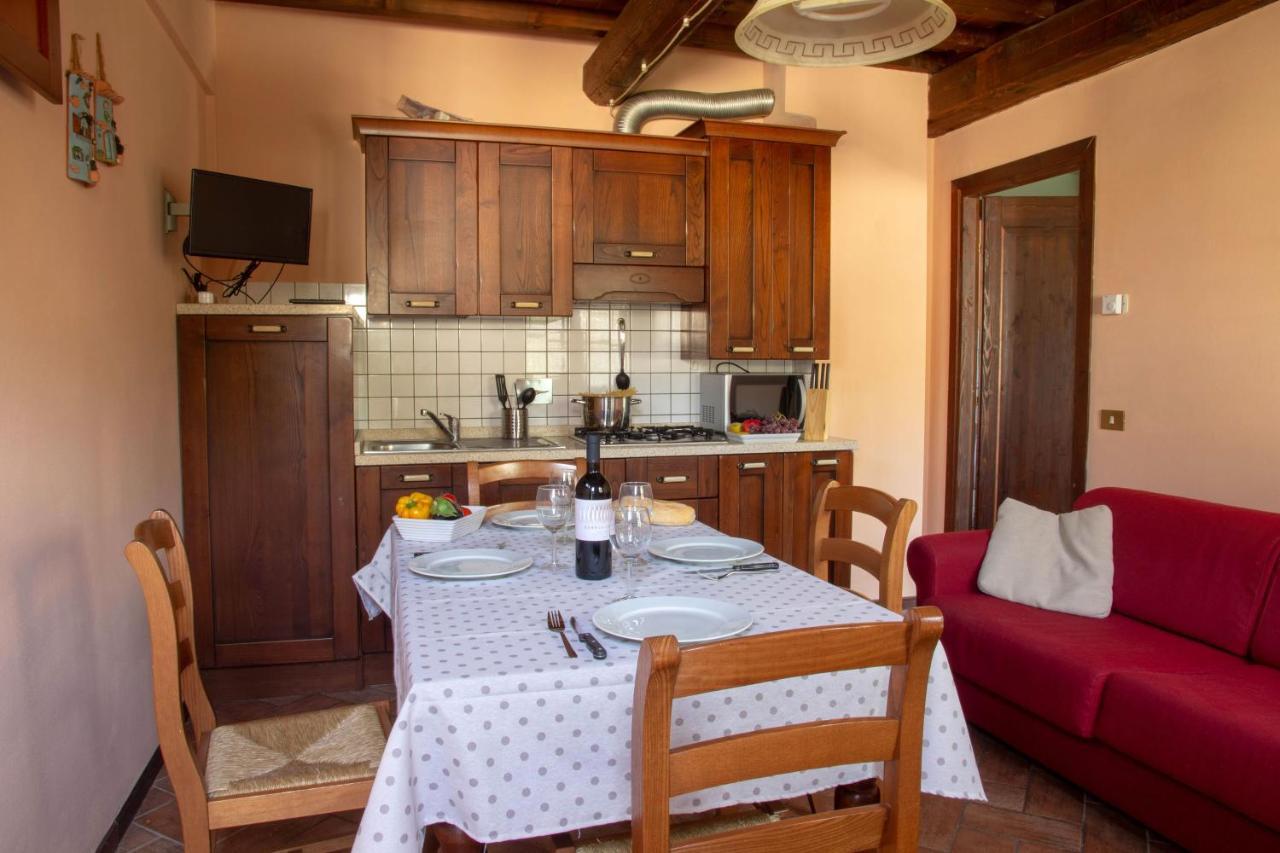 Tuscany Country Apartments Гамбасси-Терме Экстерьер фото