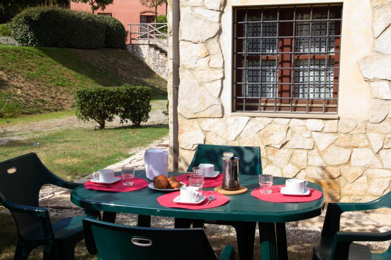 Tuscany Country Apartments Гамбасси-Терме Экстерьер фото
