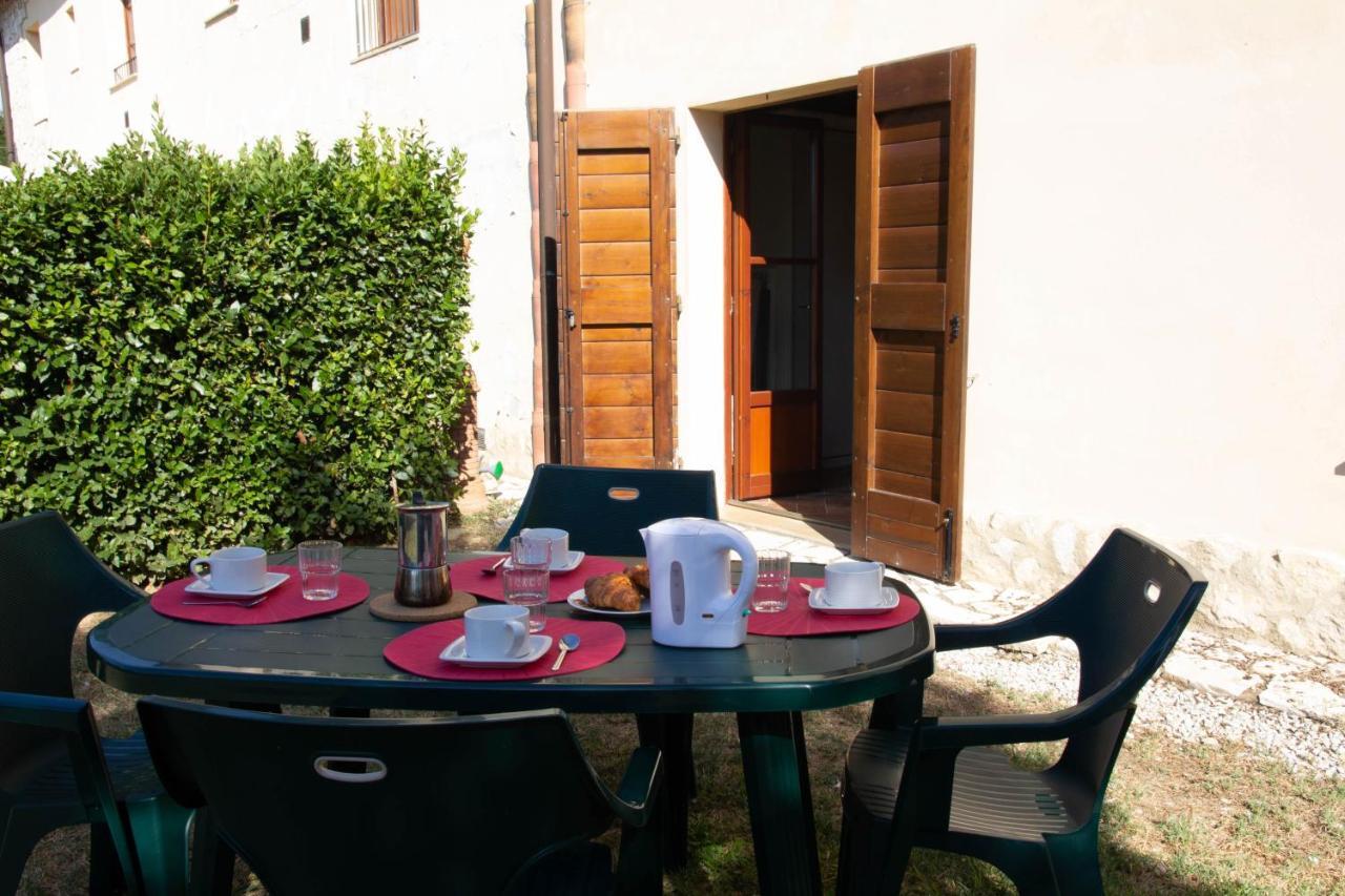 Tuscany Country Apartments Гамбасси-Терме Экстерьер фото